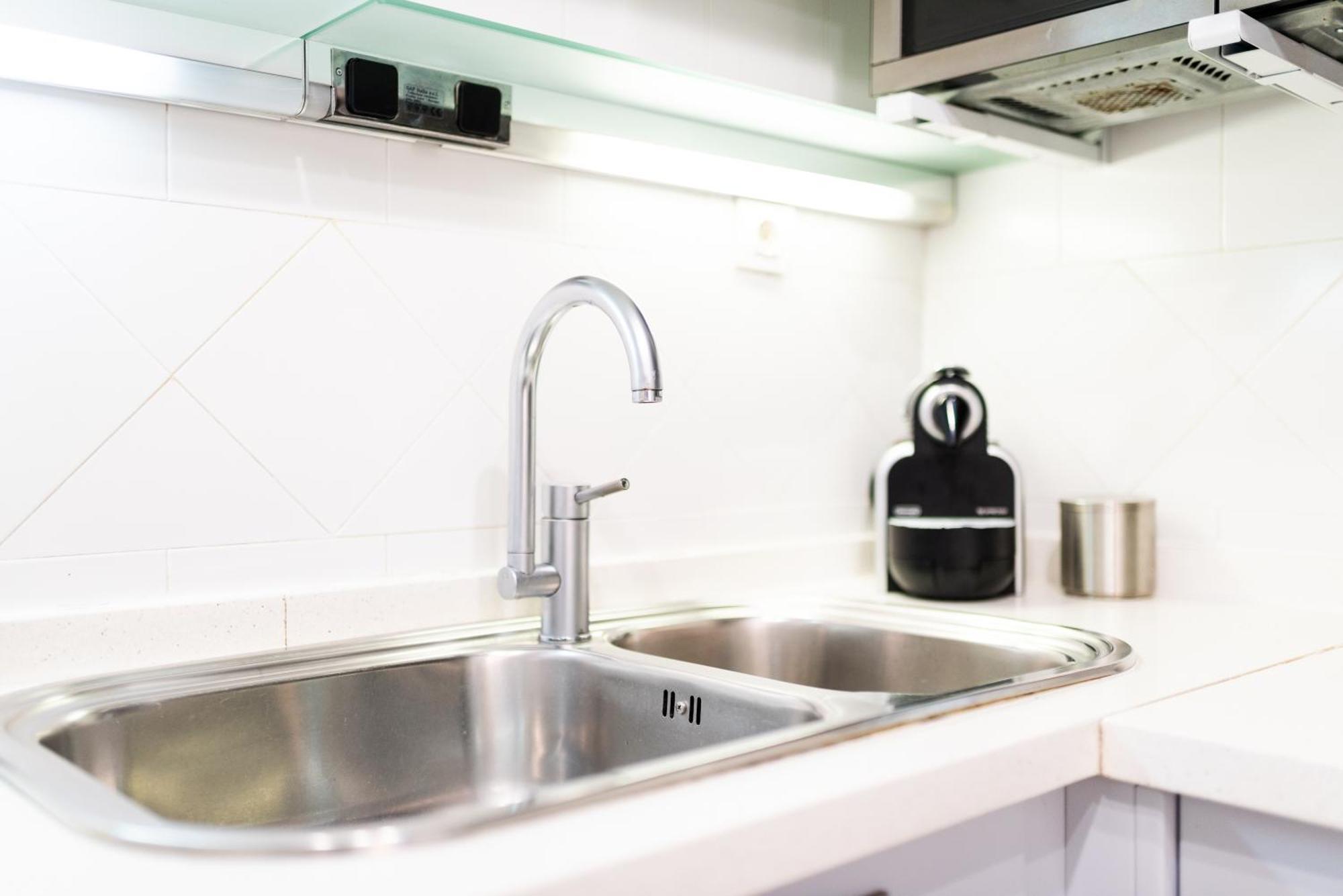 Moderno Apartamento En Granada Centro エクステリア 写真