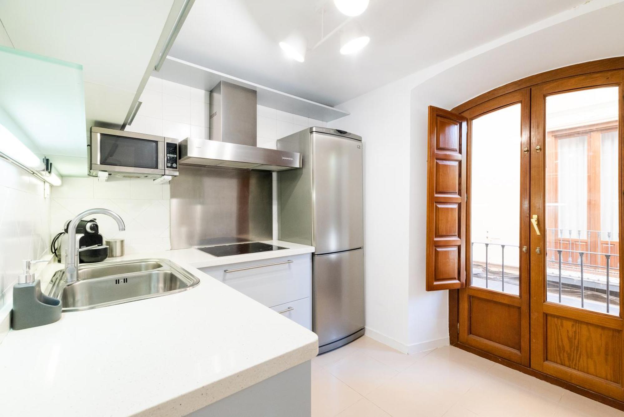 Moderno Apartamento En Granada Centro エクステリア 写真