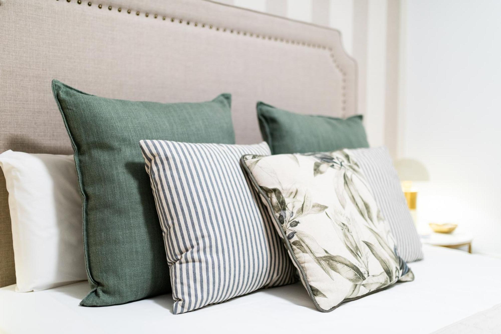 Moderno Apartamento En Granada Centro エクステリア 写真