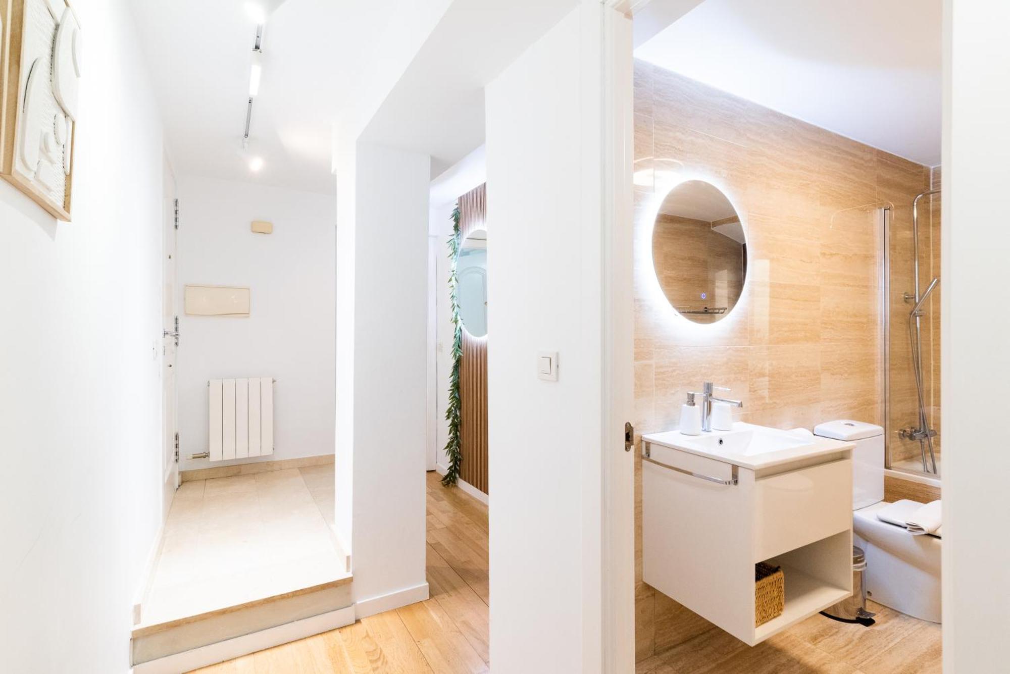 Moderno Apartamento En Granada Centro エクステリア 写真