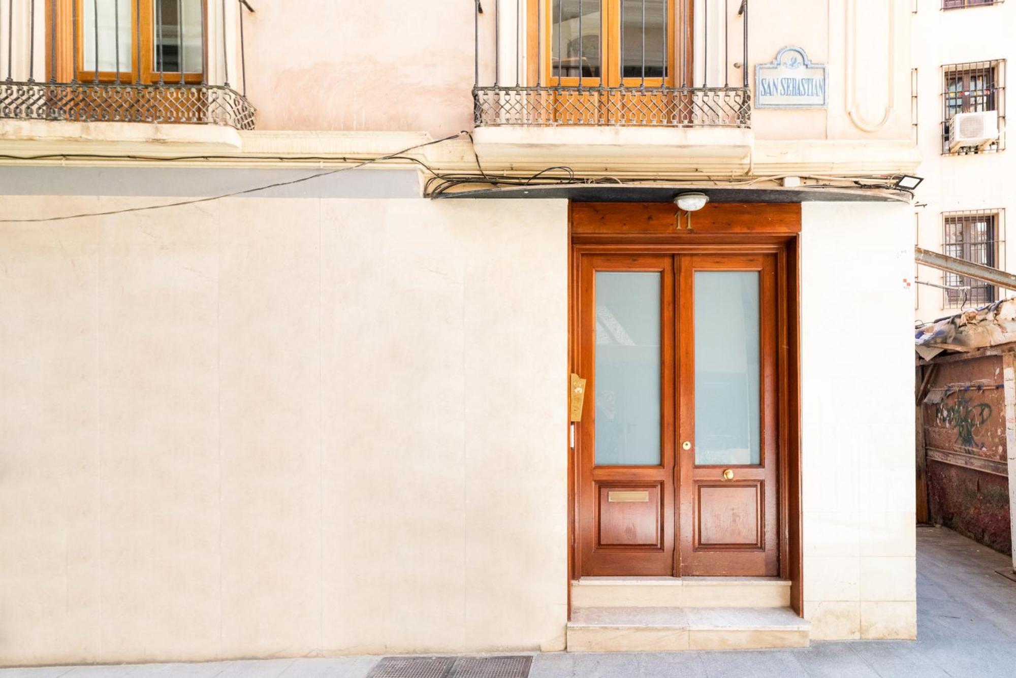 Moderno Apartamento En Granada Centro エクステリア 写真