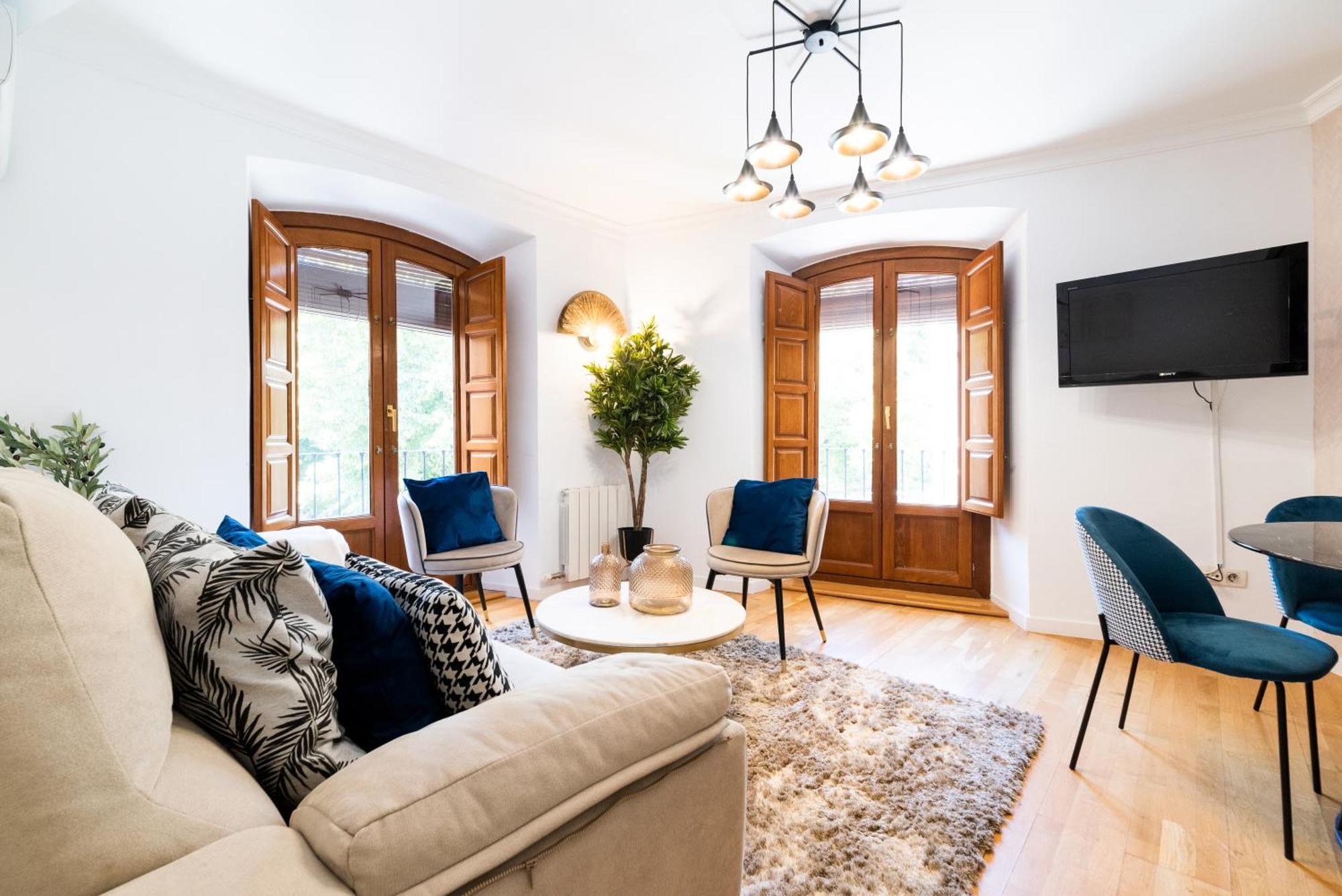 Moderno Apartamento En Granada Centro エクステリア 写真