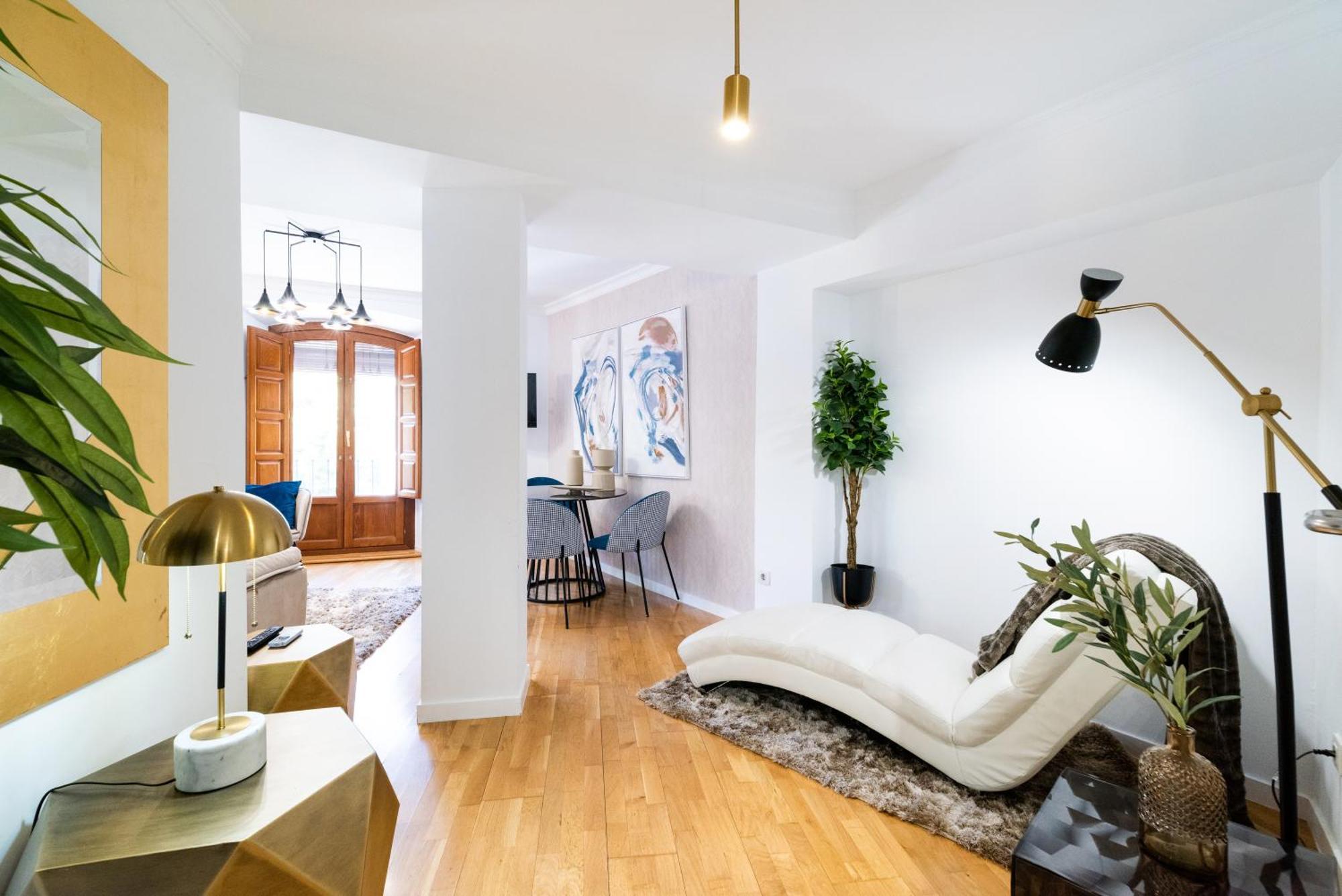 Moderno Apartamento En Granada Centro エクステリア 写真