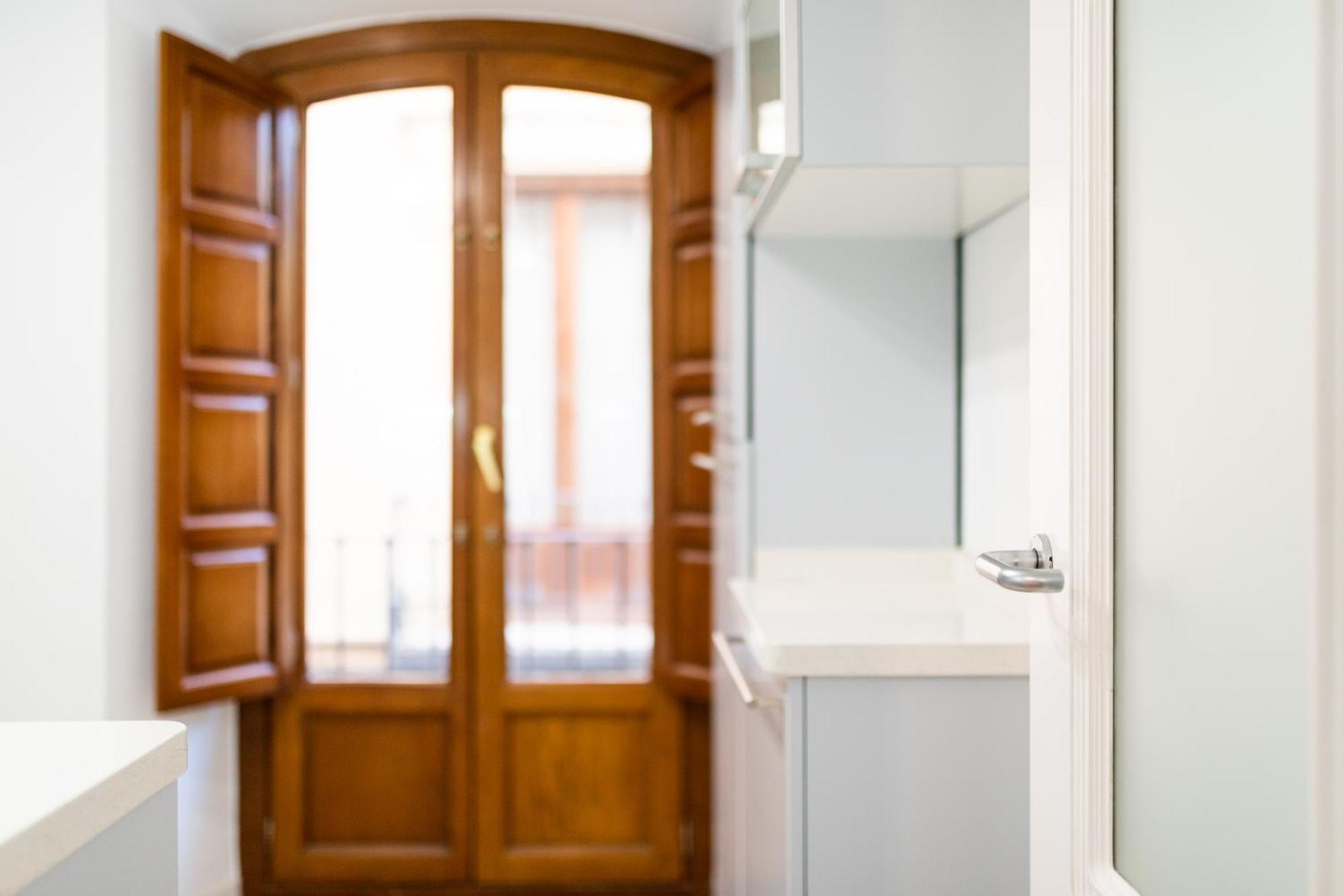 Moderno Apartamento En Granada Centro エクステリア 写真